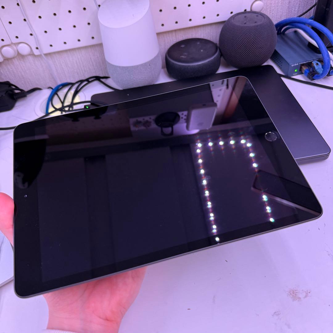 【美品】Apple iPad 第7世代 10.2インチ 本体 極美品