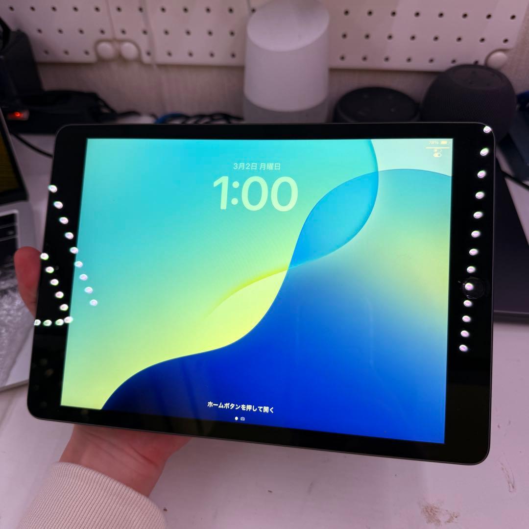【美品】Apple iPad 第7世代 10.2インチ 本体 極美品