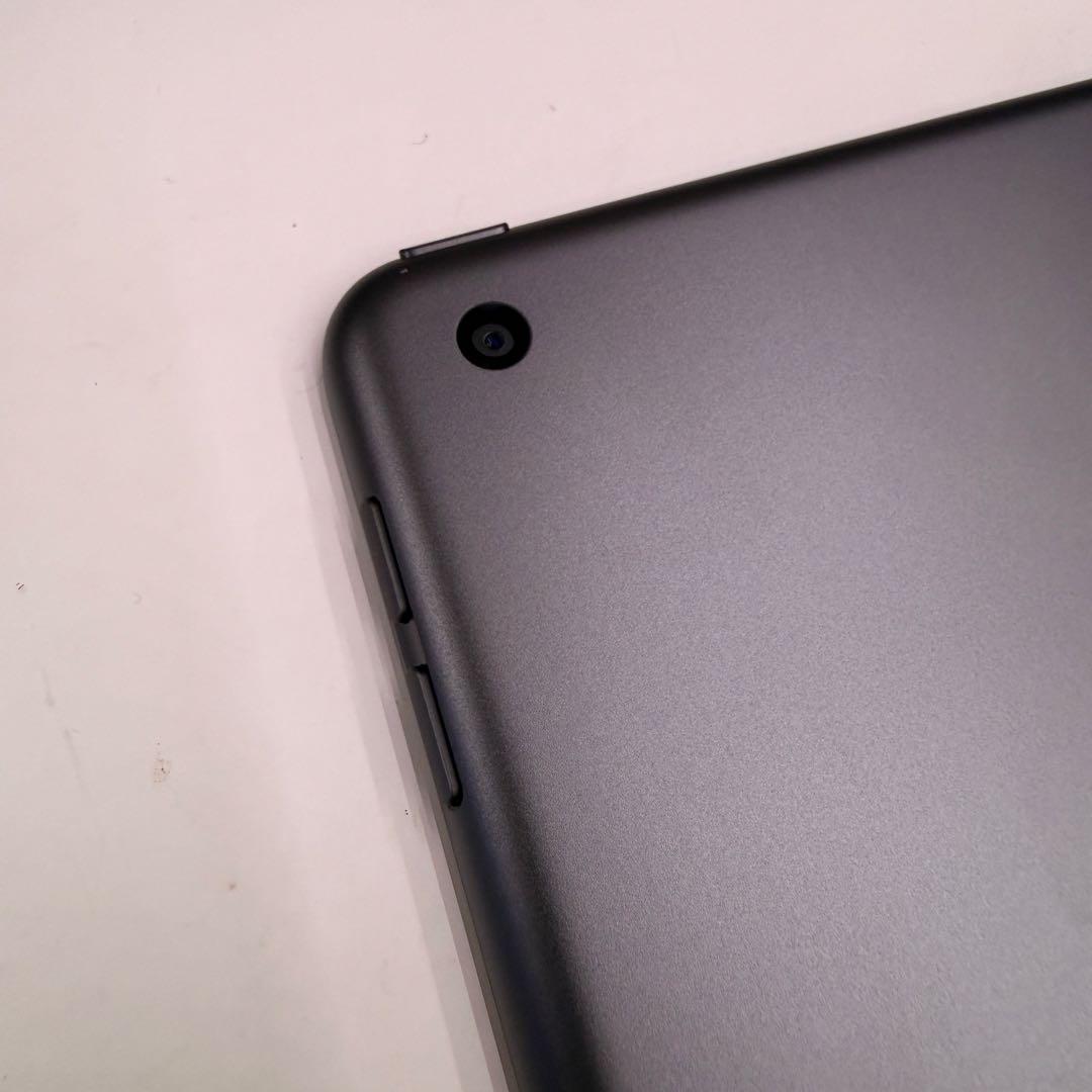 【美品】Apple iPad 第7世代 10.2インチ 本体 極美品