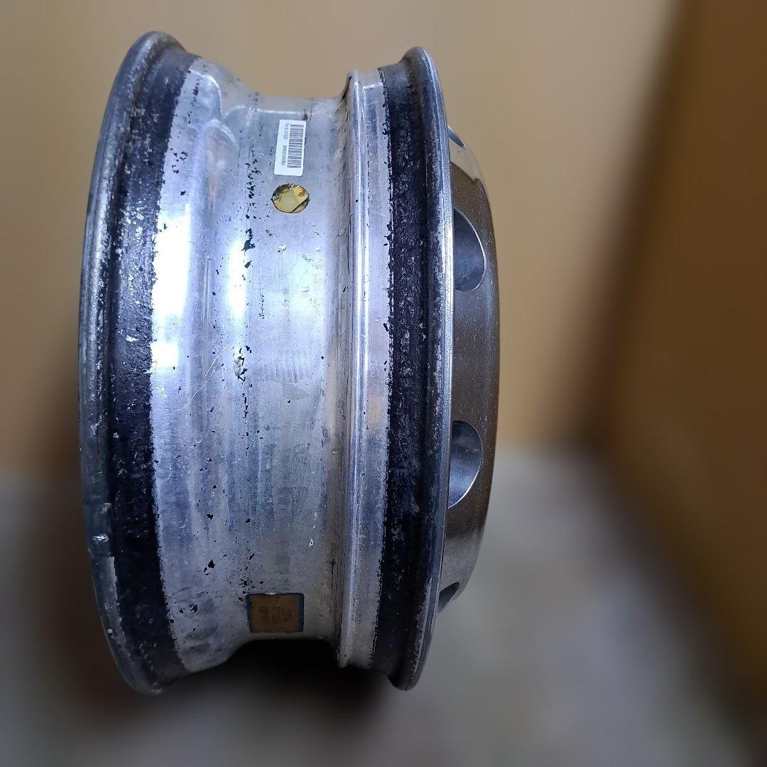 トラック　アルミホイール　22.5×7.5