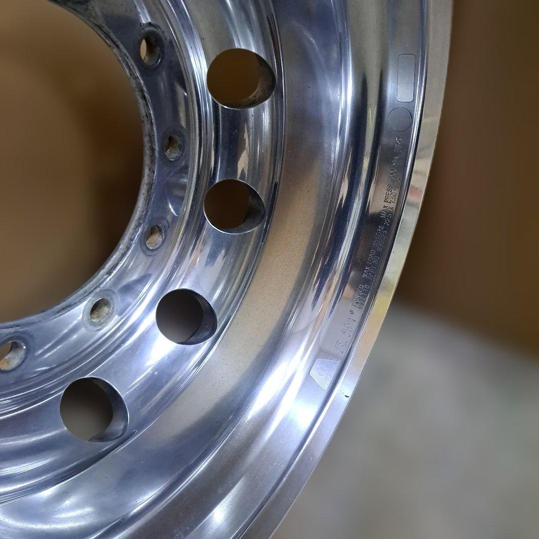 トラック　アルミホイール　22.5×7.5