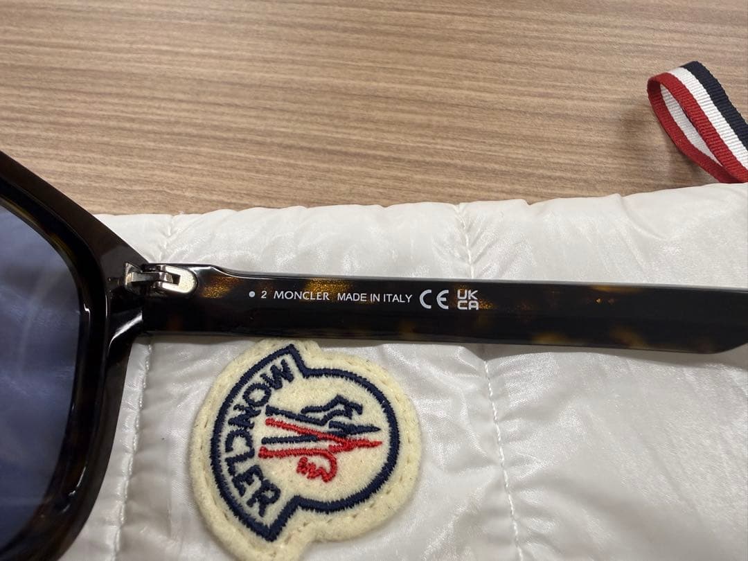 MONCLER サングラス イタリア製