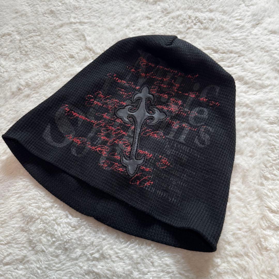 In the attic cross lamé beanie archive
