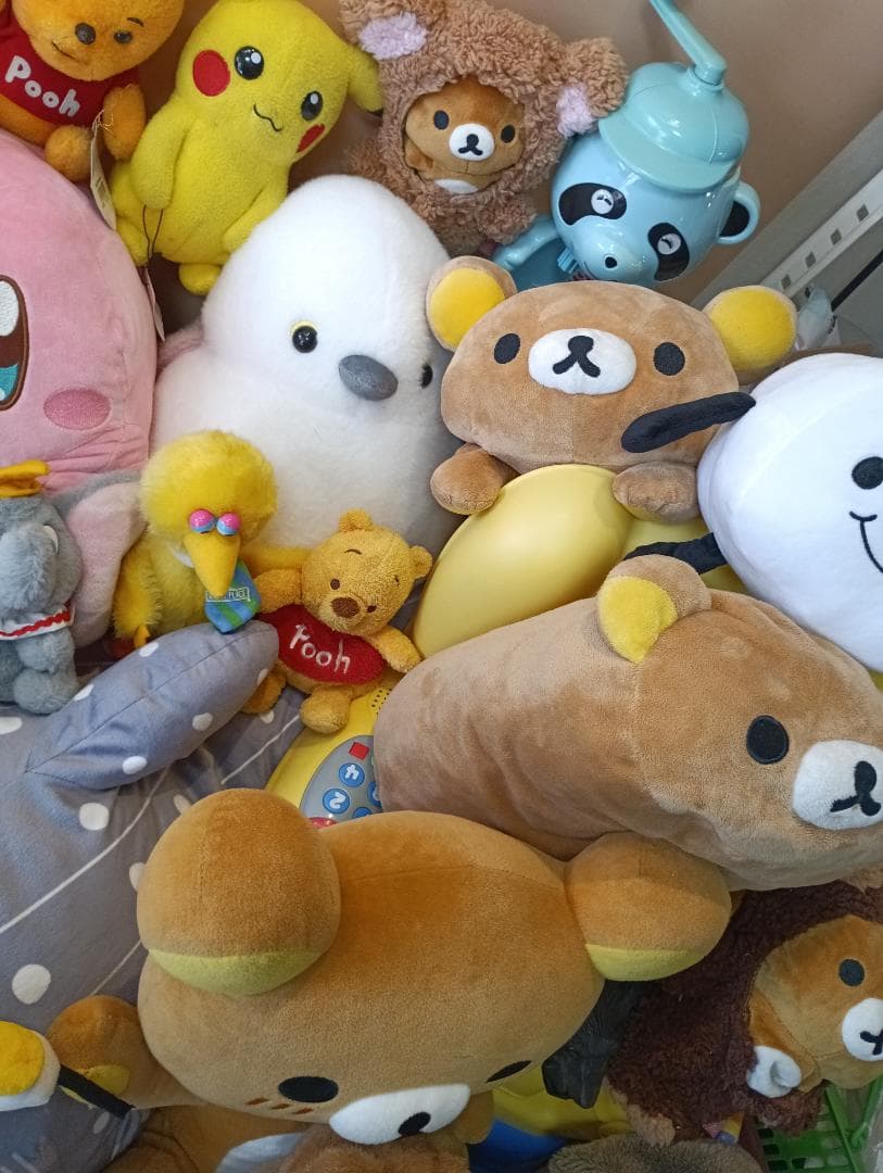 ※着払い　大量　まとめ売り　おもちゃ　ぬいぐるみ　人形　ピカチュウ　リラックマ熊