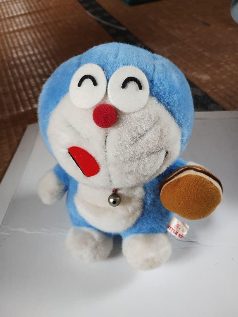 バンダイ LITTLE KIDドラえもん特大ぬいぐるみ 当時物