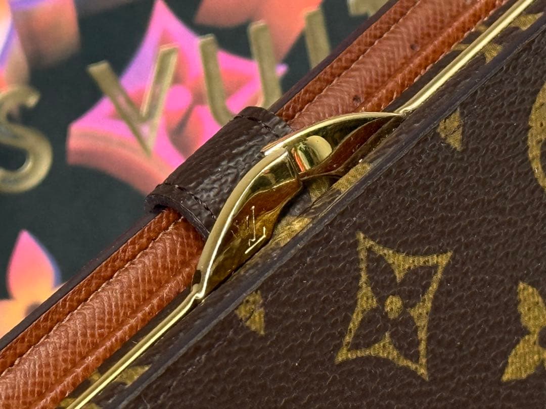 美品！ルイヴィトン　ポルトモネ・ビエ　ヴィエノワ　がま口付き財布