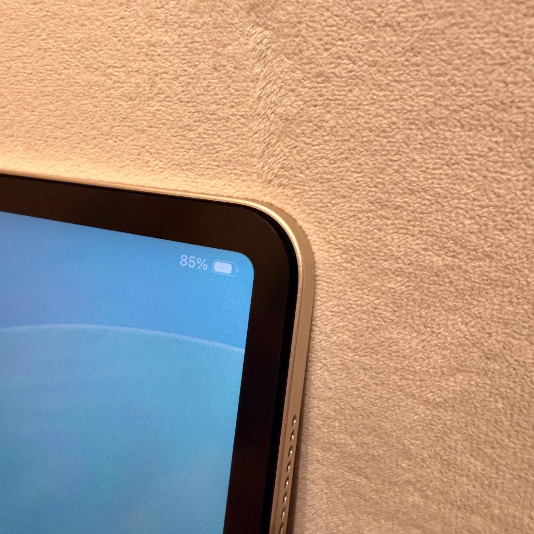 極美品　Apple iPad Air M2 13インチ Wi-Fi スターライト