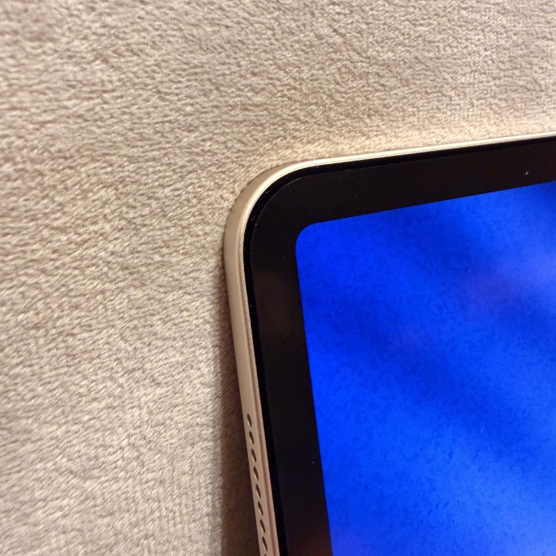 極美品　Apple iPad Air M2 13インチ Wi-Fi スターライト