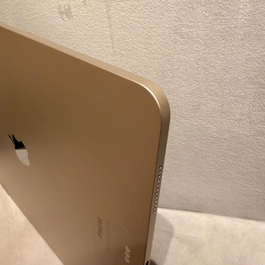 極美品　Apple iPad Air M2 13インチ Wi-Fi スターライト