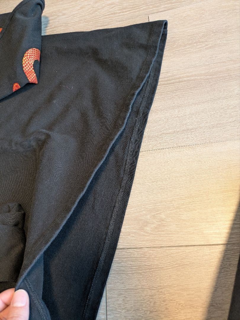 AMIRI スネーク ロングスリーブ Tシャツ