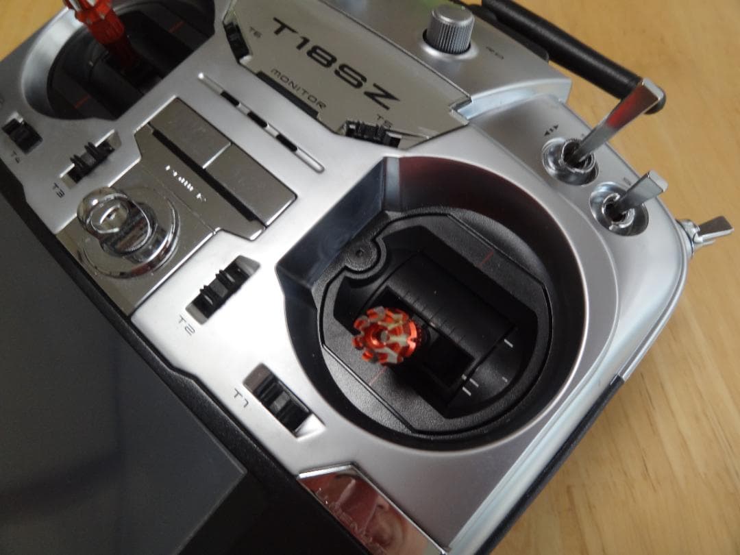 Futaba フタバ T18SZ 送信機