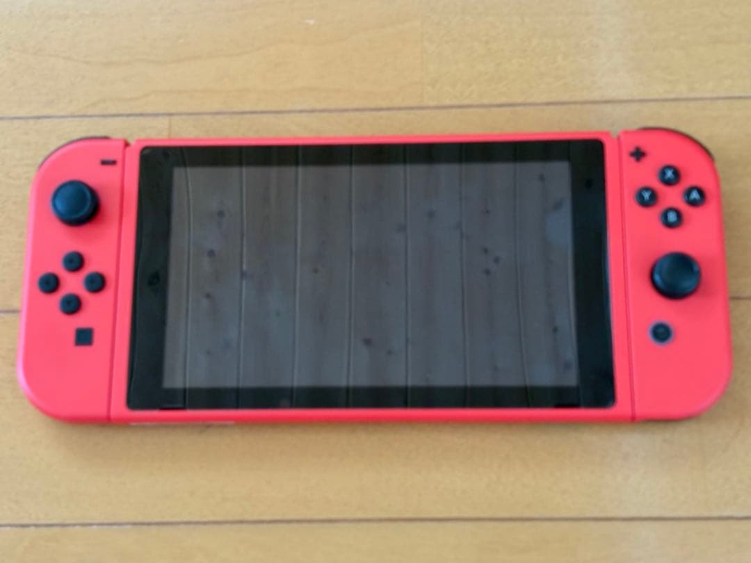 ニンテンドースイッチ　マリオレッド　ブルー　セット