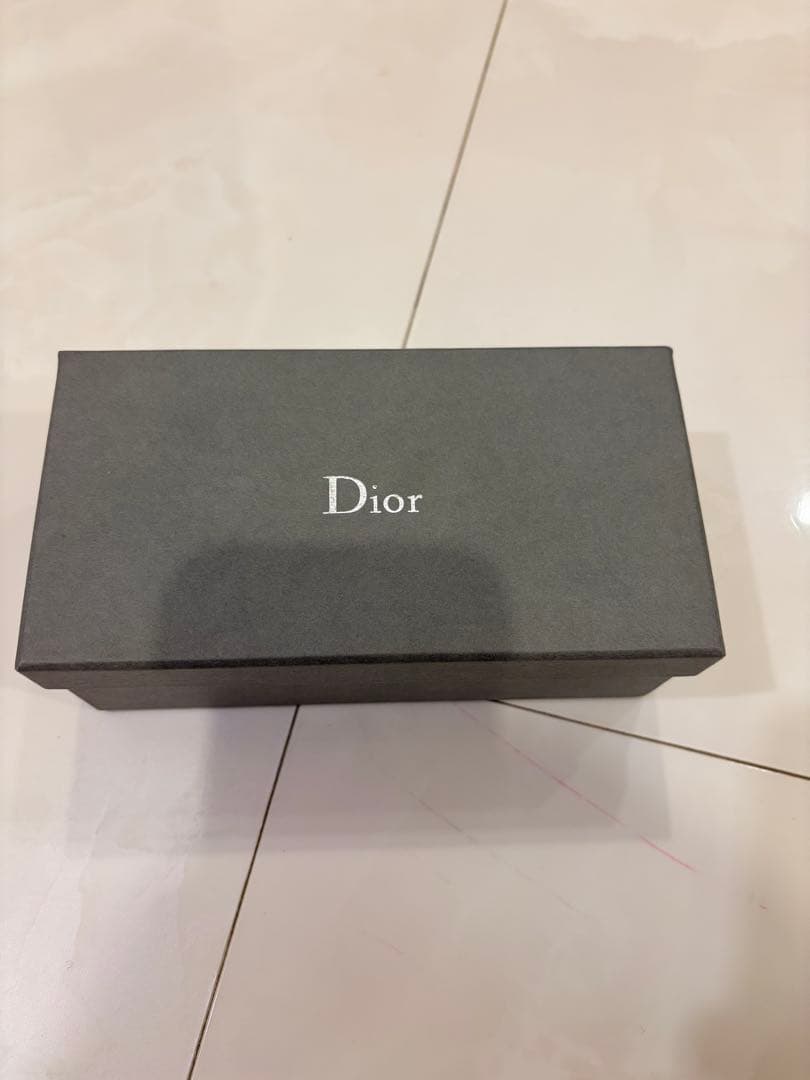 Dior ブラウンピンクラウンドサングラス