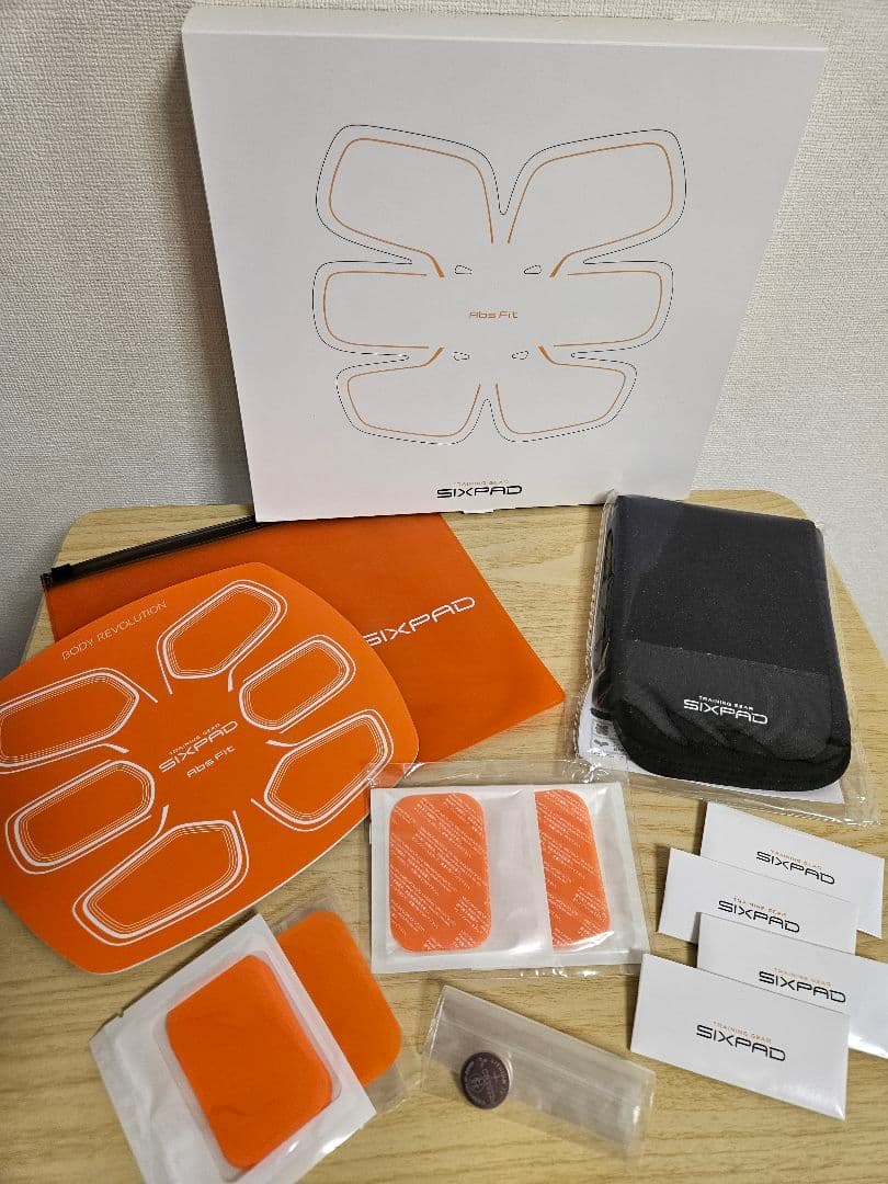 美品 SIX PAD AbsFit2 シックスパッド アブズフィット２