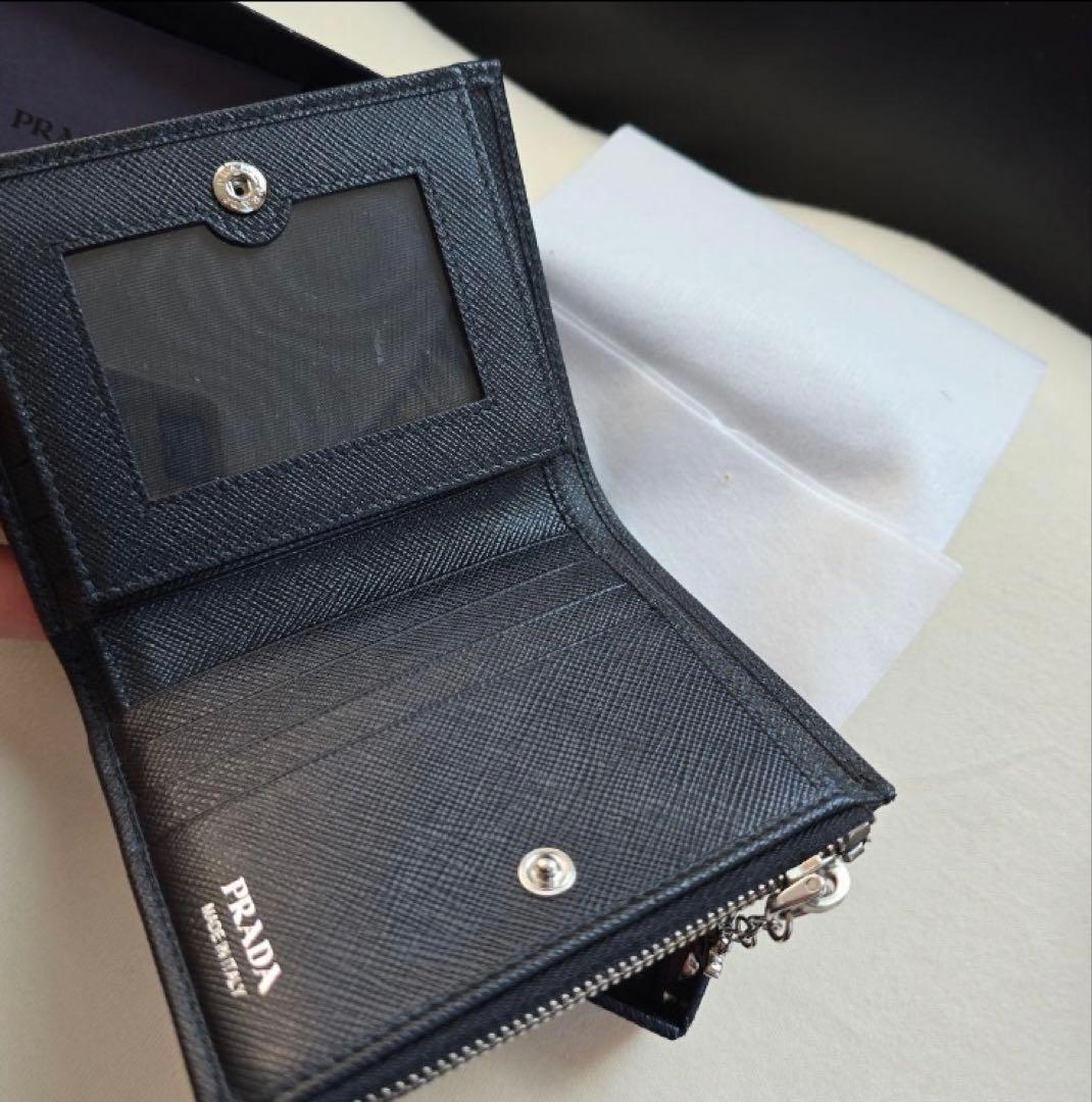 PRADA プラダ うさぎ　サフィアーノ　二つ折り　財布
