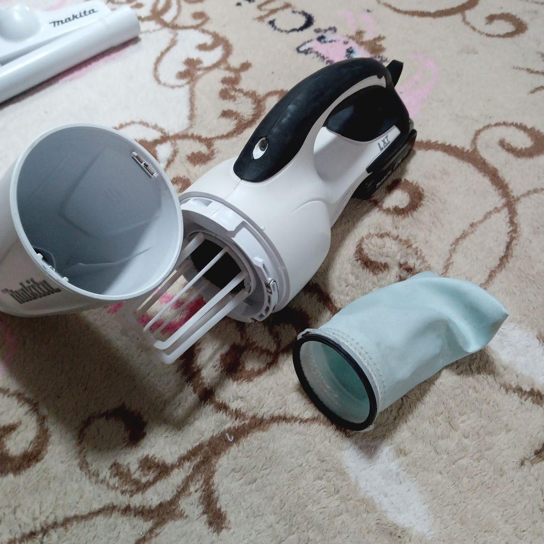 マキタ18V充電式クリーナ CL180FD 純正バッテリー、純正充電器付
