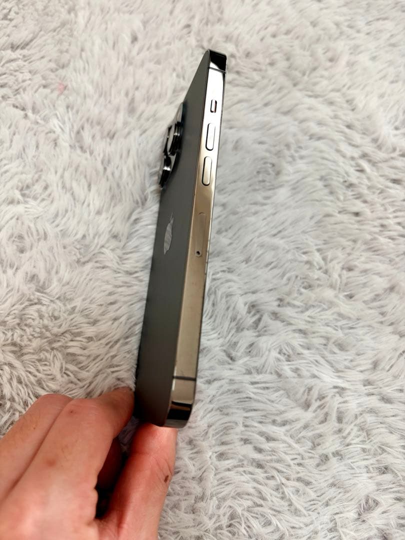 Apple iPhone 13 Pro グラファイト 本体　256GB