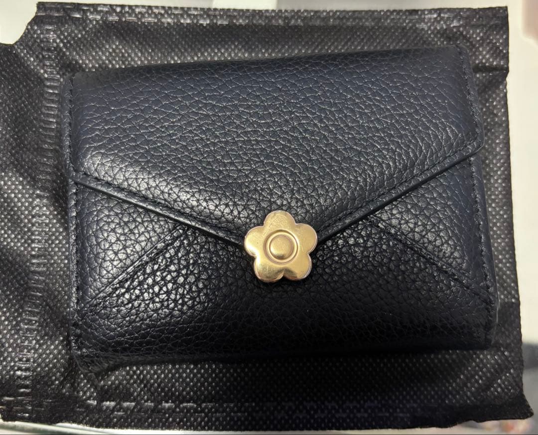 MARY QUANT 黒 三つ折り財布