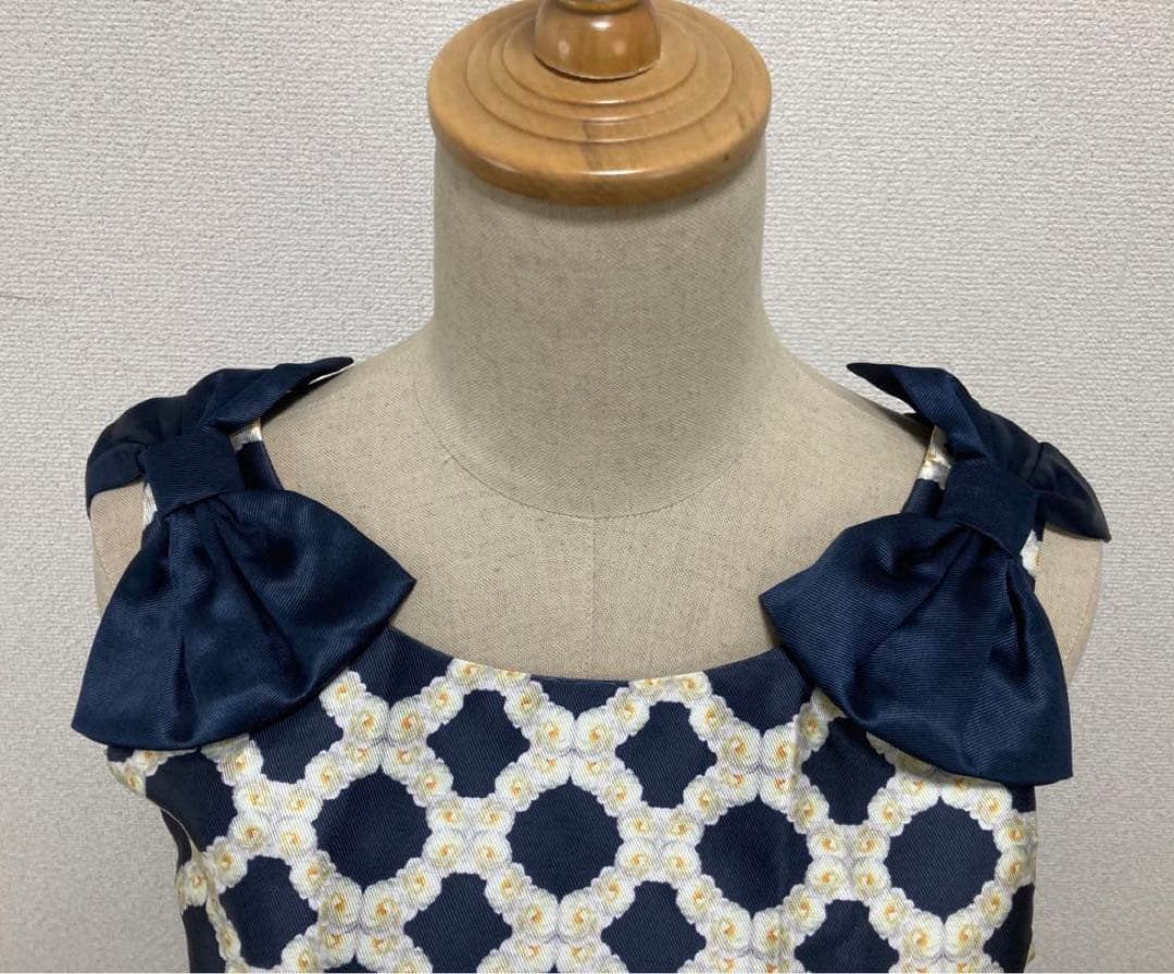 新品未使用　テッドベイカー　TEDBAKER リボン付柄フィット＆フレアーワンピ
