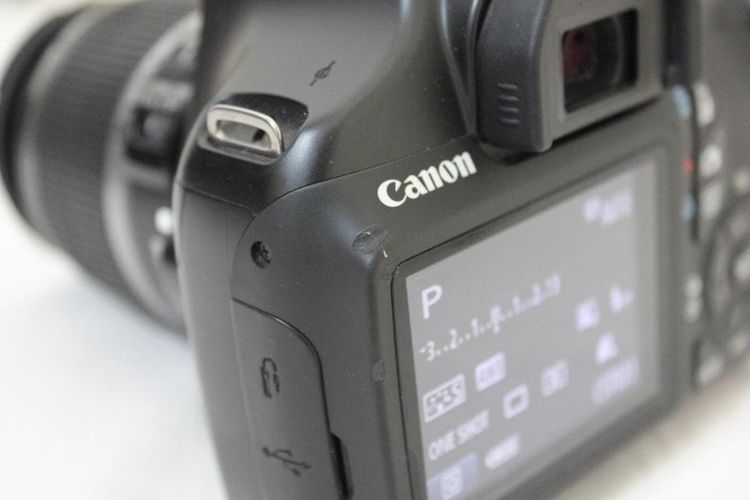 Canon Kiss X50 標準レンズセット