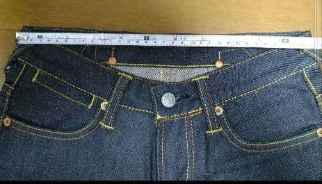 EVISU ピンク刺繍 ストレートジーンズ