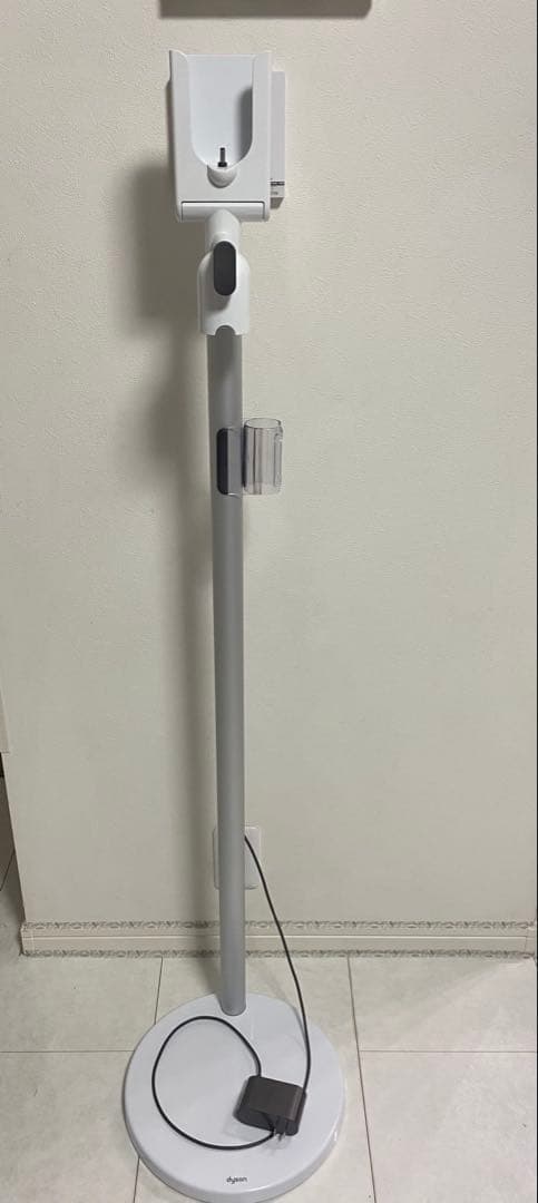 【美品 】dyson スティッククリーナー V10 SV12 スタンド付き