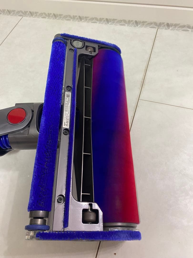【美品 】dyson スティッククリーナー V10 SV12 スタンド付き