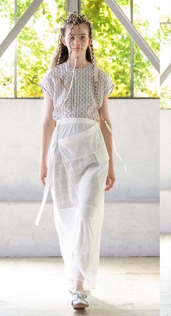 美品　mint designs巻スカート