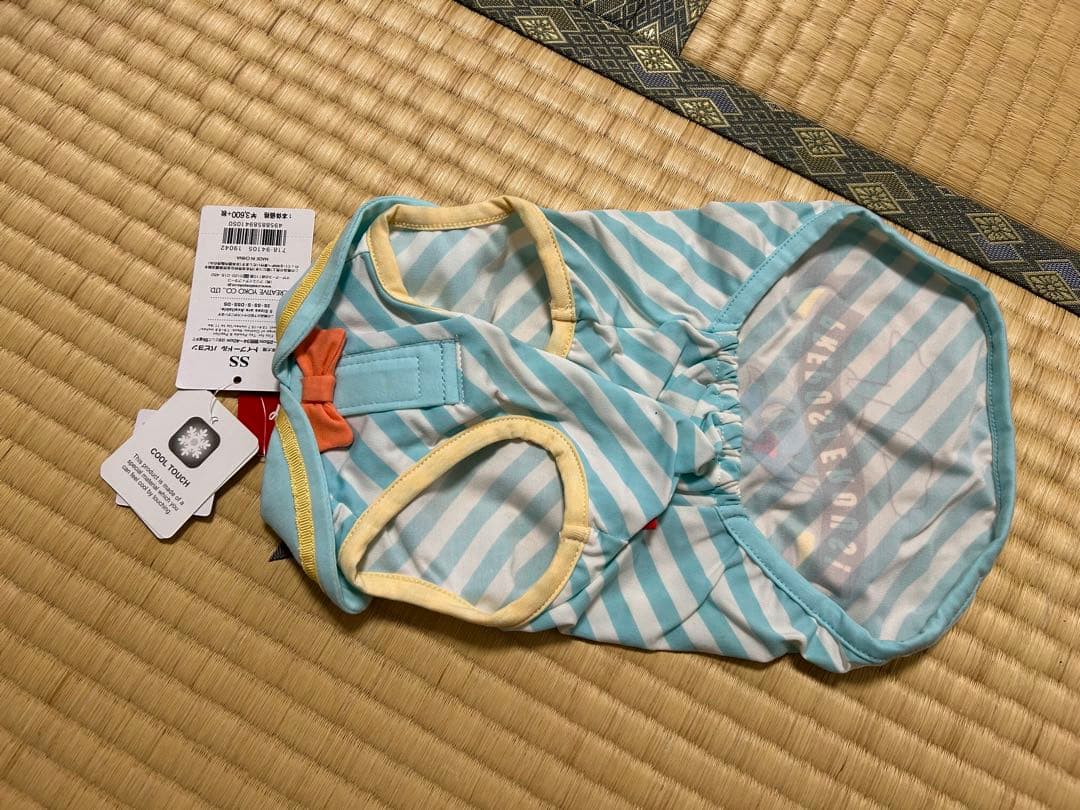 ［新品　未使用］犬用　服　SSサイズ　ディズニー系