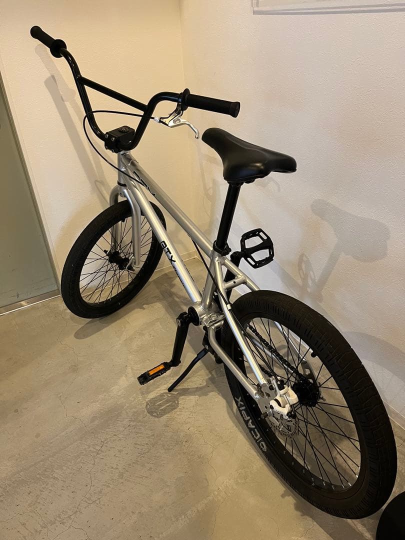 BMX自転車 20インチ シルバー ディスクブレーキ