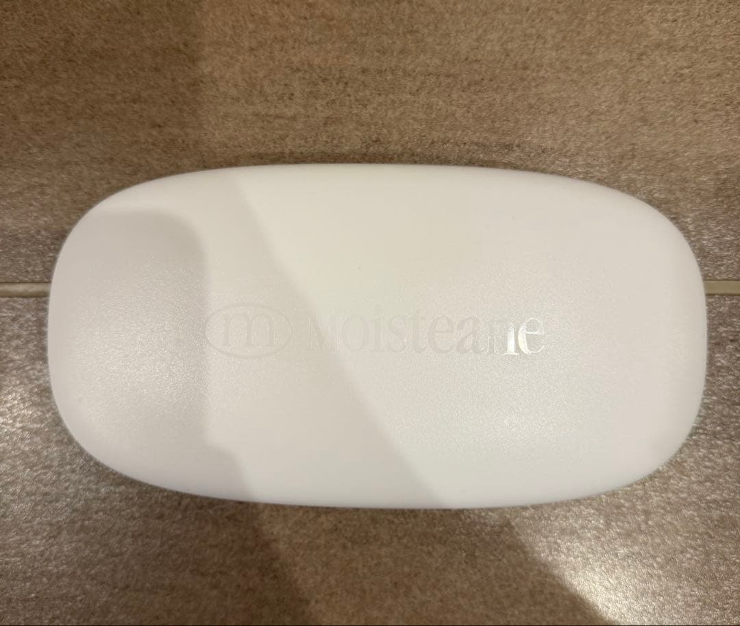Moisteane IV skin モイスティーヌ
