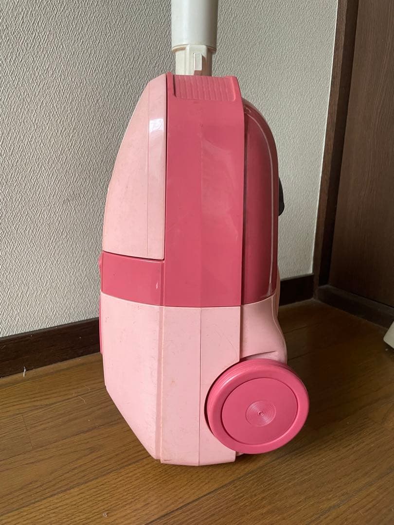 昭和レトロTOSHIBA VC-C10 ピンク掃除機 150W