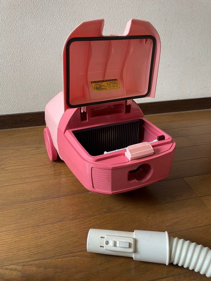 昭和レトロTOSHIBA VC-C10 ピンク掃除機 150W