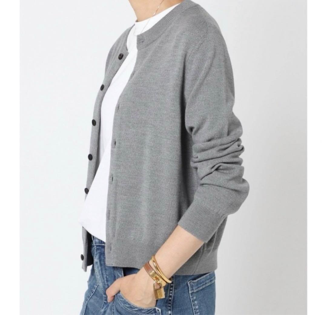 美品　グレー　　ドゥーズィエムクラス WISH クルーネック カーディガン