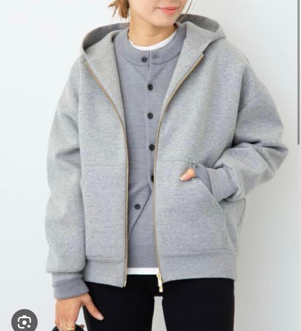 美品　グレー　　ドゥーズィエムクラス WISH クルーネック カーディガン