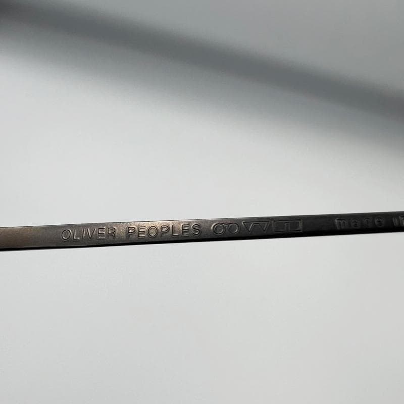 極美品 OLIVER PEOPLES サングラス Aero 54 度なし