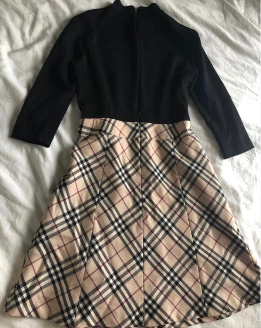 d*7様 Burberry バーバリー 七分袖膝丈ワンピース レイヤード風