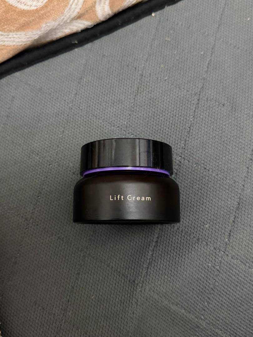 N organic Vie ヒアルアップ リフトクリーム