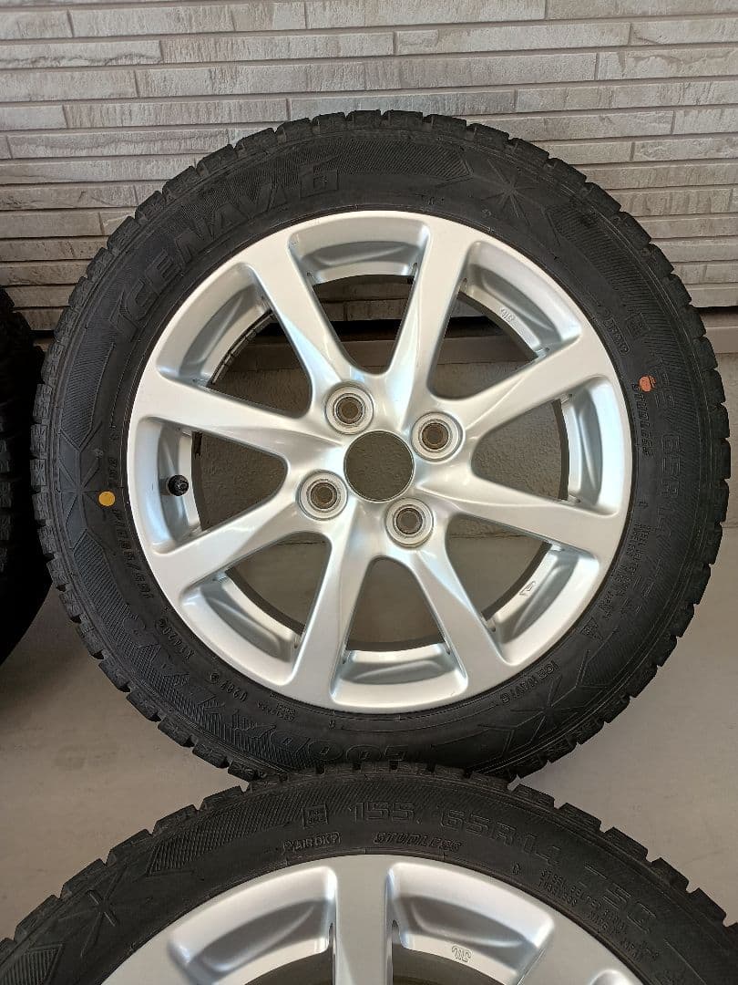スタッドレス　155/65R14 ダイハツ純正ホイール