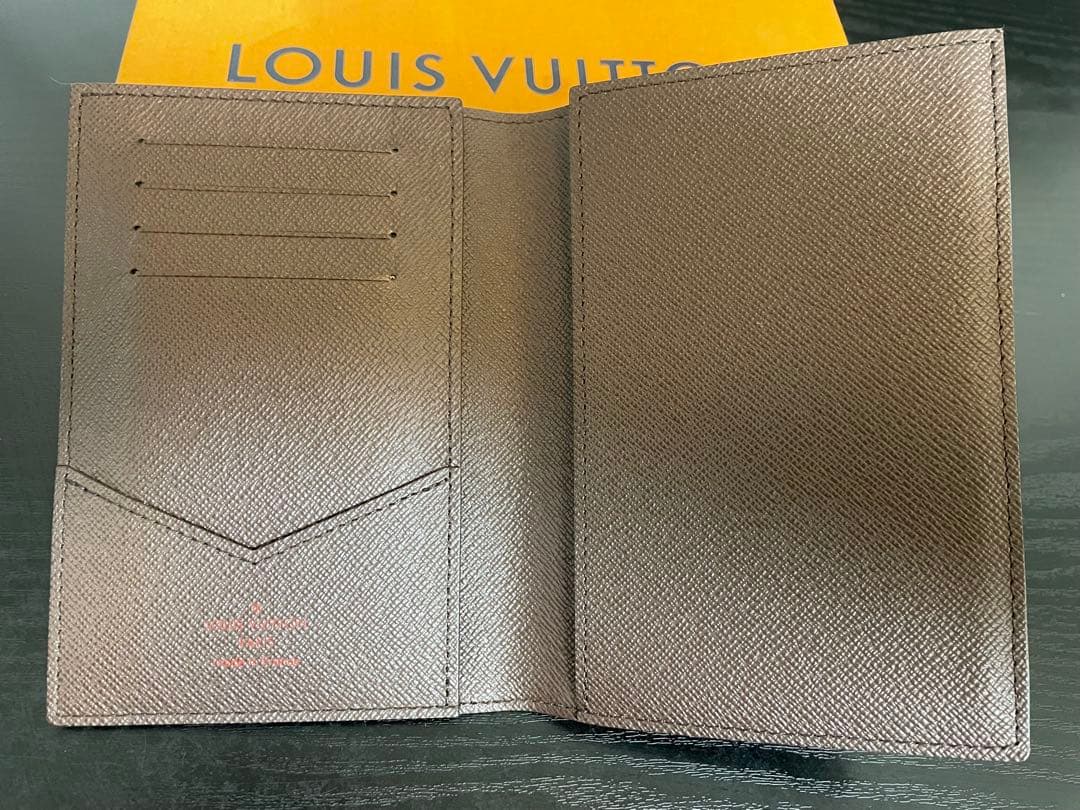 S*y様 Louis Vuitton/ダミエ/パスポートケース/正規品/美品/本