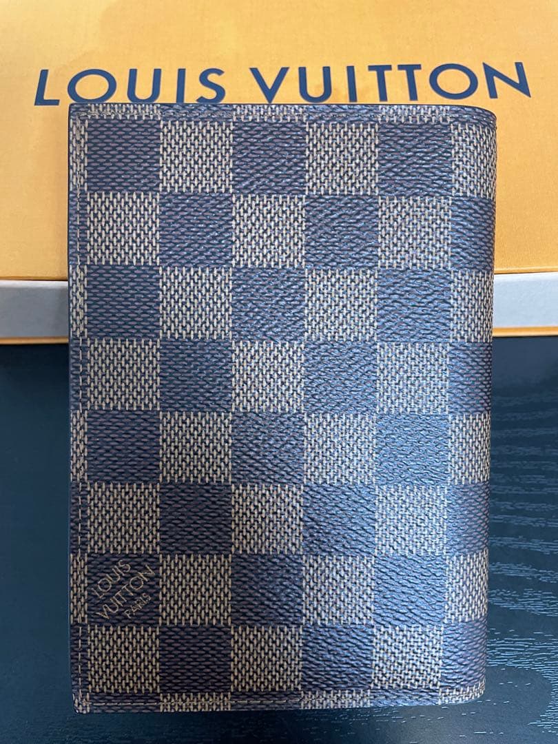 S*y様 Louis Vuitton/ダミエ/パスポートケース/正規品/美品/本