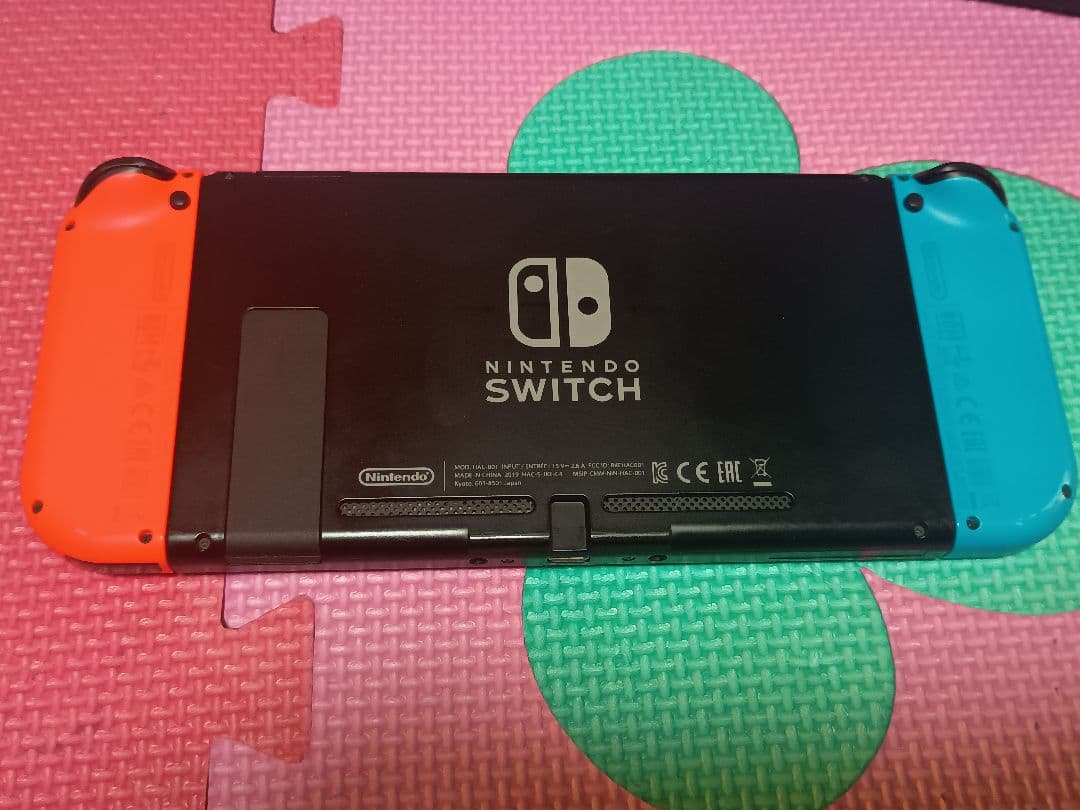 Nintendo Switch 本体 ネオンレッド/ネオンブルー　スイッチ任天堂
