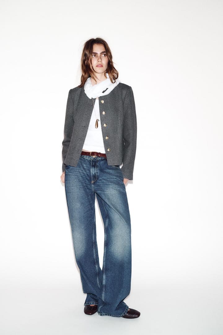 完売品 ZARA テーラードクルーネックブレザー Sサイズ新品タグ付き
