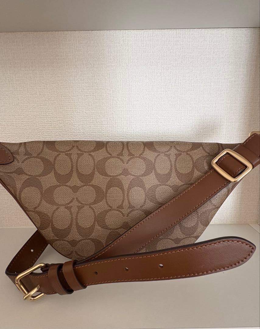 【極美品】coach コーチ　ウエストポーチ　ウエストバック　ボディバッグ