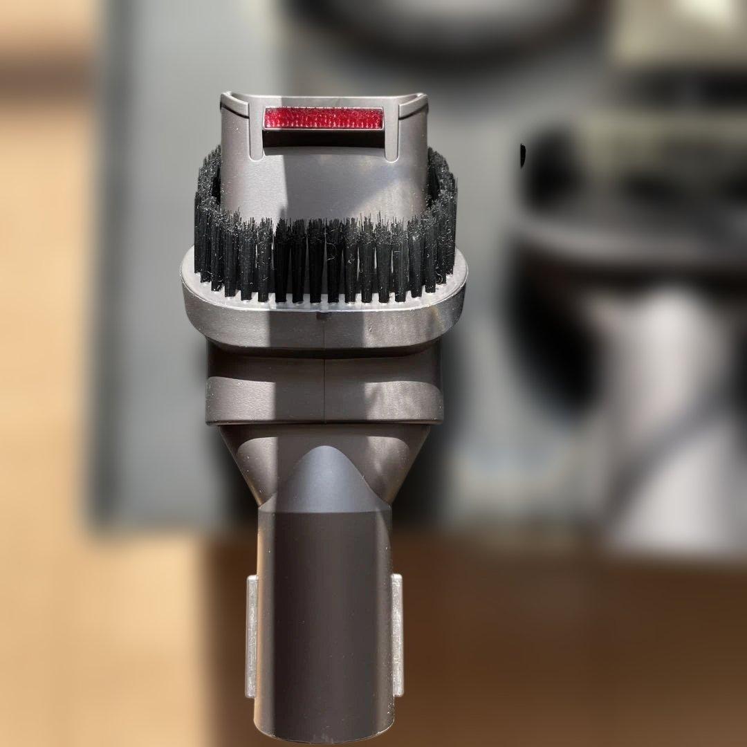 リャン様限定 Dyson V10スティッククリーナー本体 各種アタッチメント付き