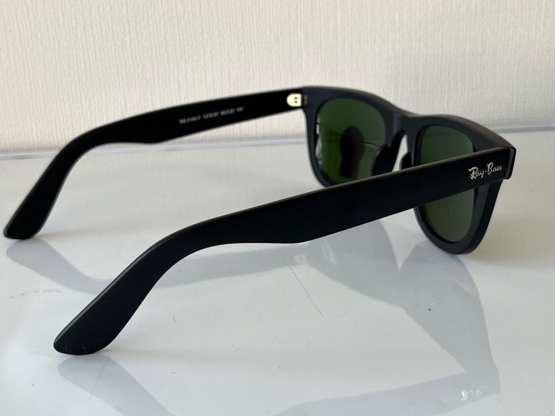 Ray•Ban　ウェリントン　ブラックレンズ　サングラス　未使用品　付属品あり