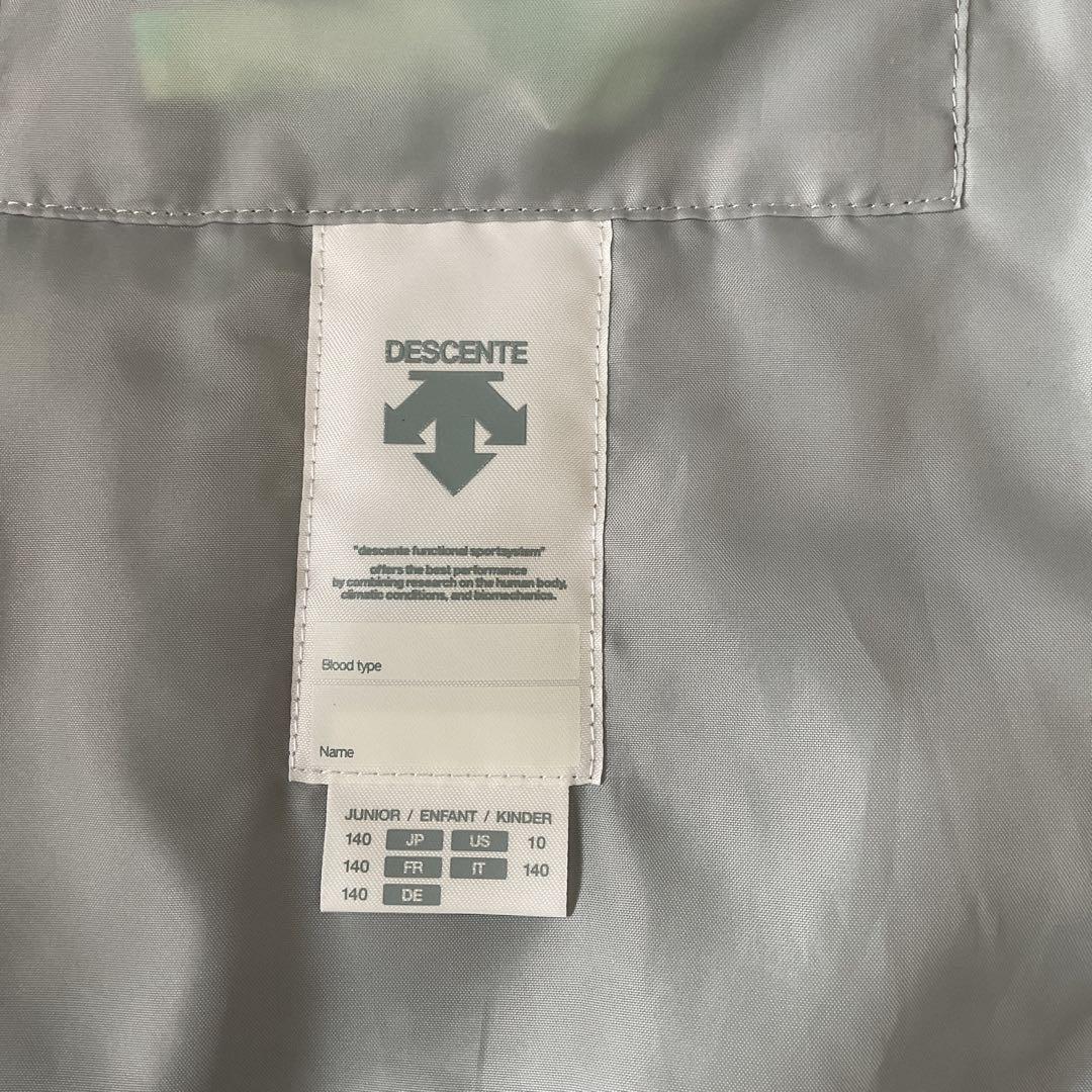 【美品】DESCENTE スキーウェア 140サイズ