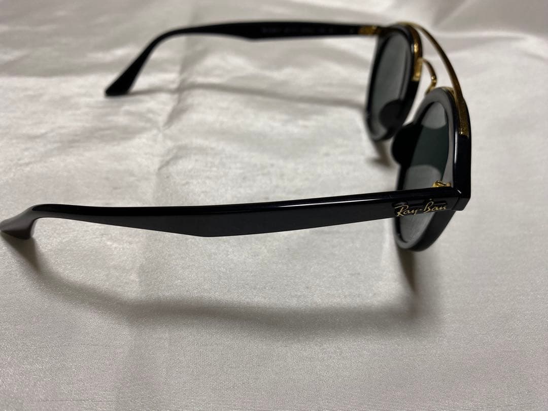 【極美品】レイバン　サングラス　RB4256-F