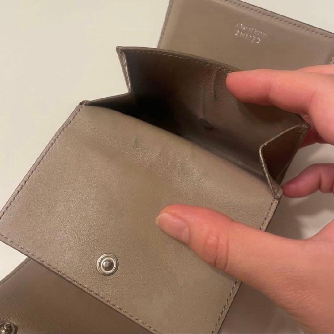【ぷりん】　　CÉLINE グレー 二つ折り財布
