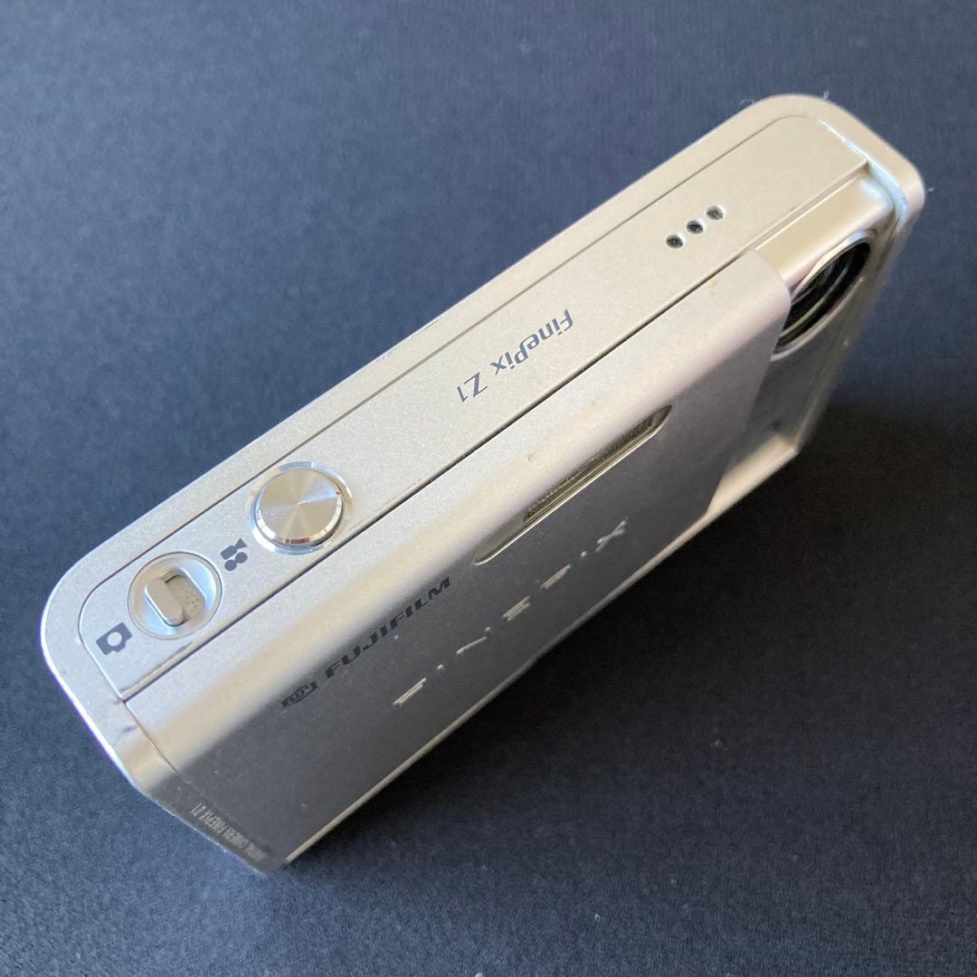 FUJIFILM finepix Z1 CCDセンサー コンデジ